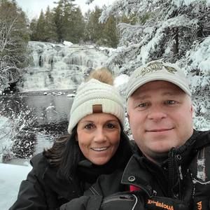 Meet your Posher, Cynthia